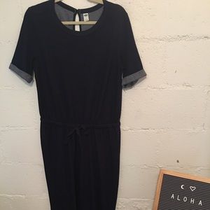 Old Navy short sleeve jumpsuit - M